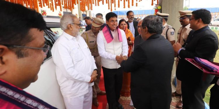 ଲୋକାର୍ପିତ ହେଲା ବିପିସିଏଲ ଏଲପିଜି ବଟଲିଂ ପ୍ଲାଣ୍ଟ ।