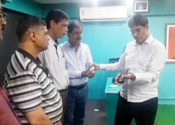 ପେଷାରେ ନୁହଁନ୍ତି ଡାକ୍ତର, କିନ୍ତୁ ଡାକ୍ତର ସାଜିଲେ ଡ଼ଃ ଅରୁଣ