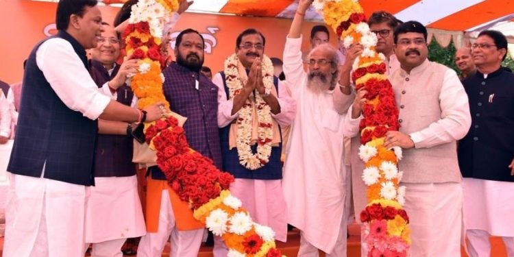 ସାମୁହିକ ନେତୃତ୍ୱ, ଜନ ବିଶ୍ୱାସ, କାର୍ଯ୍ୟକର୍ତାଙ୍କ କଠିନ ପରିଶ୍ରମ ଆଧାର ହେବ ଦଳର ମୁଳମନ୍ତ୍ର : ସମୀର ମହାନ୍ତି