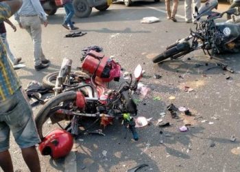 କଟକ ଚାନ୍ଦବାଲି ରାସ୍ତା ପାଲଟିଛି ମରଣଯନ୍ତା, ଦୁଇ ଗୁରୁତର ଜଣେ ମୃତ