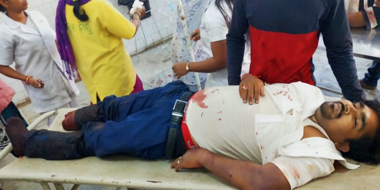 ଅପରାଧୀଙ୍କ ରକ୍ଷା କବଚ ସାଜିଛି କଟକ  ପୋଲିସ,ବାଙ୍କୀ ରେ  ସାମ୍ବାଦିକ ହତ୍ୟାର ଚାରି ଦିନ ପରେ ବି ପୋଲିସ ହାତବାନ୍ଧି ବସିଛି