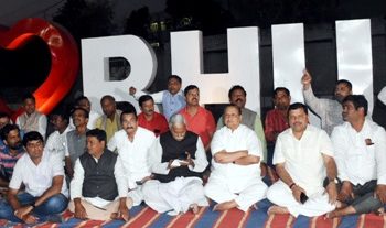 ଦିଲ୍ଲୀରେ ଦଙ୍ଗା ବନ୍ଦ ହେଉ, ଶାନ୍ତି ଓ ଏକତା ବଜାୟ ରଖିବା ଏକାନ୍ତ କାମ୍ୟ : ପ୍ରଦେଶ କଂଗ୍ରେସ