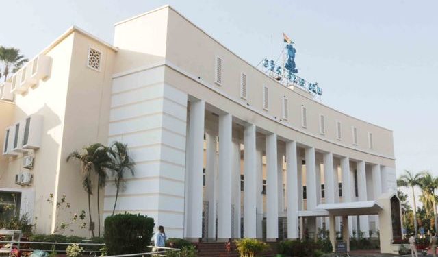 ସରକାରଙ୍କୁ ଟାର୍ଗେଟ କଲେ ବିରୋଧୀ : ବେକାର ସଂଖାକୁ ନେଇ