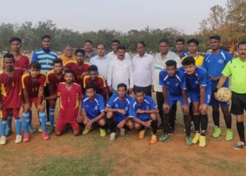 କଟକ ମଙ୍ଗଳା କ୍ଲବ୍ ଭୁବନେଶ୍ୱର ସଙ୍ଘର୍ଷ କ୍ଲବ୍ କୁ ୧-୦ ଗୋଲ୍ ରେ ହରାଇ ଫାଇନାଲ୍ କୁ ପ୍ରବେଶ