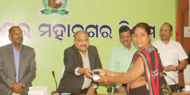 ଏ ଏଚ୍ ଜିଙ୍କୁ ବଂଟା ହେଲା ପି ଓ ଏସ୍