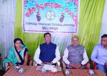 ବିଭିନ୍ନ ବିଦ୍ୟାଳୟରେ ବାର୍ଷିକ ଉତ୍ସବ ନିତି ଆଦର୍ଶର ଶିକ୍ଷା ଦେଉଛନ୍ତି – ସତ୍ୟ ନାରୟଣ