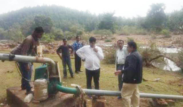 ରାଜ୍ୟ ଉଠା ଜଳ ସେଚନ ନିଗମ ଅଧ୍ୟକ୍ଷଙ୍କ ୨ ଦିନିଆ କନ୍ଧମାଳ ଜିଲ୍ଲା ଗସ୍ତ କ୍ଷେତ୍ର ପରିଦର୍ଶନ ଓ ସମୀକ୍ଷା