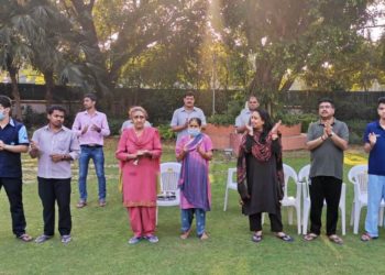 କେନ୍ଦ୍ରମନ୍ତ୍ରୀ ଧର୍ମେନ୍ଦ୍ର ପ୍ରଧାନ,ଆଜିର ‘ଜନତା କର୍ଫ୍ୟୁ’ ପାଳନ ….ତାଳି, ଥାଳି, ଘଣ୍ଟି ଓ ଶଙ୍ଖ ବଜାଇ ଅଭିବାଦନ ଜଣାଇଲେ ଜନତା