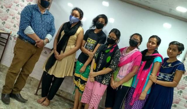 ରାଜଘାଟ : ଜୀବନ ସାଥୀ ସଂଗଠନର ‘ କରୋନା ‘ସଚେତନତା କାର୍ଯ୍ୟକ୍ରମ…