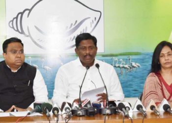 ବିଧାନସଭା ବନ୍ଦ ଅଭିଯୋଗର ଜବାବ ରାଜନୀତି ନୁହେଁ, କରୋନା ପାଇଁ ଏକାଠି ହୁଅ