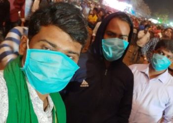 ବଜାରରୁ ମାସ୍କ ଓ ସାନିଟାଇଜର ଉଭାନ,10 ଟଙ୍କା ମାସ୍କ 70,80  ବିକ୍ରି,  ଗ୍ରାମାଂଚଳରେ ମିଳୁନି ମାସ୍କ ଓ ସାନିଟାଇଜର