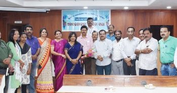 ସୂଚନା ଓ ଲୋକସଂ ପର୍କ ବିଭାଗର ବରିଷ୍ଠ ଅଧିକାରୀଙ୍କ ଅବସର