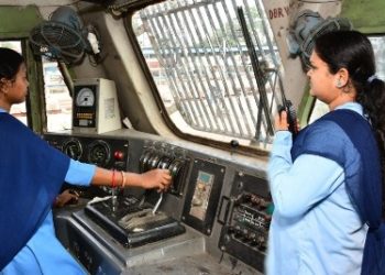 ଖୋର୍ଦ୍ଧା ରୋଡ଼ ଠାରୁ ପଲାସା ମଧ୍ୟରେ ମହିଳା ମାନଙ୍କ ଚାଳିତ ସ୍ୱତନ୍ତ୍ର ପଣ୍ୟବାହୀ ଟ୍ରେନ