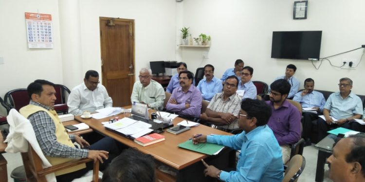 ଶକ୍ତିମନ୍ତ୍ରୀଙ୍କ ଦ୍ୱାରା ଉଚ୍ଚସ୍ତରୀୟ ବୈଠକ : ବିଦୁ୍ୟତ ବ୍ୟବସ୍ଥାରେ ତ୍ୱରିତ ତ୍ରୁଟି ସୁଧାରିବାକୁ ନିର୍ଦ୍ଦେଶ