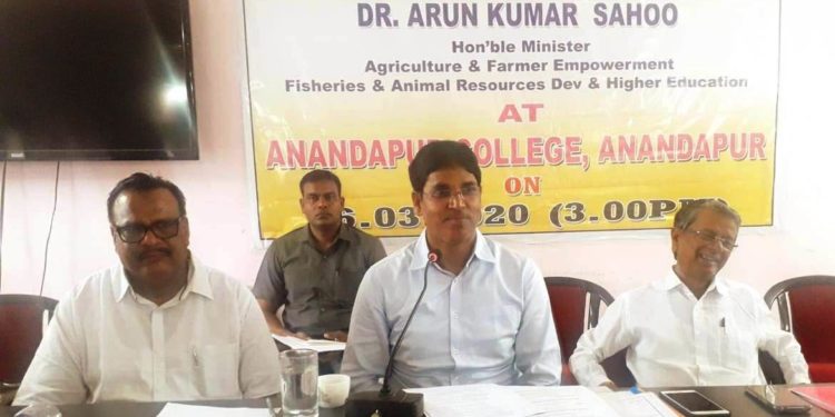 ଶିକ୍ଷାଦାନ ବ୍ୟବସ୍ଥାରେ ଉନ୍ନତି ଆଣିବା ପାଇଁ ଅଧ୍ୟାପକ ମାନେ ତତ୍ପର ହୁଅନ୍ତୁ : ଉଚ୍ଚଶିକ୍ଷା ମନ୍ତ୍ରୀ ଡ. ସାହୁ