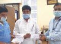 କୋଭିଡ୍‌-୧୯ର ମୁକାବିଲା କରିବା ପାଇଁ ମନ୍ତ୍ରୀ ଶ୍ରୀ ମାର୍ଣ୍ଡି ଏବଂ ତାଙ୍କ ସହଧର୍ମିଣୀଙ୍କ ସହାୟତା