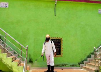 ନୟାଗଡ ବ୍ଲକ : ବାଲୁଗାଁ,ଇକିରି,ନୋତର ଗ୍ରାମ ପଞ୍ଚାୟତ କଲ୍ୟାଣ ମଣ୍ତପରେ କୋଭିଡ୍ ୧୯ ର ମୁକାବିଲା ପାଇଁ  ସାନିଟାଇଜ୍ କରାଯାଇଛି – ନୟାଗଡ ।