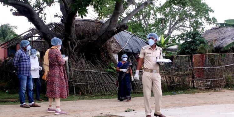 କୋରାଇରେ ପ୍ରଥମ କରୋନା ରୋଗୀ ଚିହ୍ନଟ ; ସମଗ୍ର ଅଂଚଳରେ ଭୟର ଆତଙ୍କ ମକୁନ୍ଦପୁର ପଂଚାୟତର ୮ଟି ଗାଁକୁ କଂଟେନମେଂଟ ଜୋନଭାବେ ଘୋଷିଣା କଲା ପ୍ରଶାସନ କୋରାଇ,