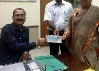 କରୋନା ମୁକାବିଲା ପାଇଁ ମୁଖ୍ୟମନ୍ତ୍ରୀ ରିଲିଫ ପାଣ୍ଠିକୁ ଶିକ୍ଷକଙ୍କ ସହାୟତା