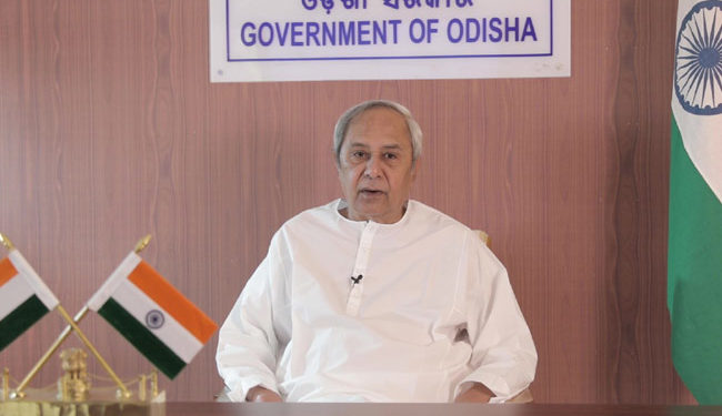 କୋଭିଡ୍-୧୯ ନିୟନ୍ତ୍ରଣ ପାଇଁ ସରପଞ୍ଚମାନଙ୍କୁ ଜିଲ୍ଲାପାଳ କ୍ଷମତା : କ୍ୱାରେଣ୍ଟାଇନ୍ ଅବଧି ସରିବା ପରେ ପ୍ରୋତ୍ସାହନ ରାଶି ୨ ହଜାର ଟଙ୍କା ଦିଆଯିବ ।