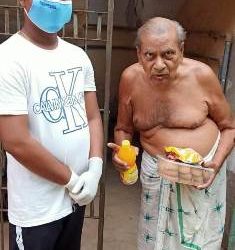 ଯୁବ ସମାଜସେବୀ ନଳିନୀକାନ୍ତ ମହାନ୍ତି (ଗୁଡୁ) ଅସହାୟଙ୍କ ଅସହାୟ ଗରିବ ଲୋକଙ୍କ ମୁହଁରେ ଟିକିଏ ହସ ଫୁଟାଇବା,ଅଭିଯାନ ଯାରି ରଖିଛନ୍ତି ।