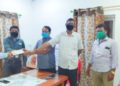ଏଜେ ଆଗ୍ରୋ ଓ ଡ଼ିହିଗୋପ ଗ୍ରାମ ପକ୍ଷରୁ ମୁଖ୍ୟ ମନ୍ତ୍ରୀ ରିଲିଫ ପାଣ୍ଠିକୁ ସହାୟତା ପ୍ରଦାନ  –  ମାହାଙ୍ଗା