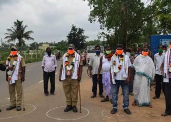 ମାହାଙ୍ଗା ରେ କରୋନା ଯୋଦ୍ଧା ଙ୍କୁ ସମ୍ବର୍ଦ୍ଧନା