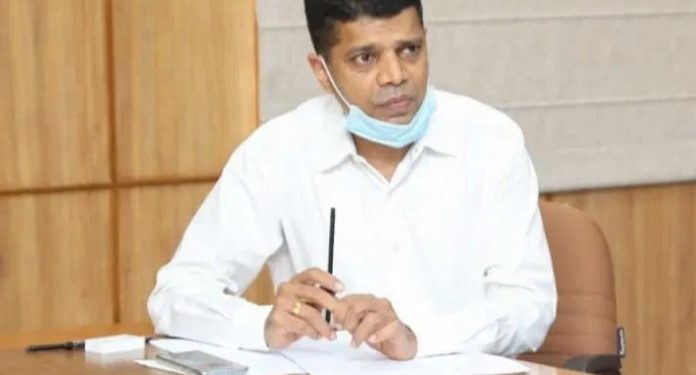 ଗଞ୍ଜାମ ଜିଲ୍ଲାର ସରପଞ୍ଚମାନଙ୍କ ସହିତ ୫-ଟି ସଚିବଙ୍କ ଆଲୋଚନା ।