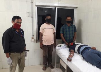 ନୟାଗଡ ଜୀବନ ବିନ୍ଦୁର ସ୍ବେଛାକୃତ ରକ୍ତଦାନ ଶିବିର ।