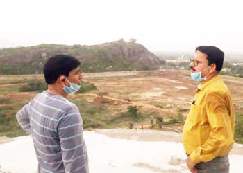 ନୟାଗଡ ବିଶ୍ୱସ୍ଥରୀୟ ବଲାଂଗୀବନ୍ଧପାର୍କର ନିର୍ମାଣ ସ୍ଥଳିରେ ନିର୍ମାଣର ଉଚ୍ଚ ସ୍ତରୀୟ ସମୀକ୍ଷା କଲେ – ମନ୍ତ୍ରୀ  ଅରୁଣ