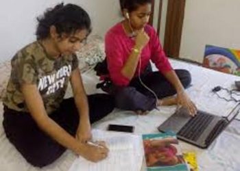 ଗ୍ରାମାଂଚଳରେ ଅନ୍‌ଲାଇନ ପାଠପଢାରୁ ବଂଚିତ ହେଉଛନ୍ତି ଶିକ୍ଷାର୍ଥୀ – ହିଞ୍ଜିଳିକାଟୁ