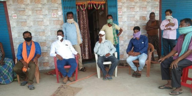 ବାତ୍ୟା ଅଞ୍ଚଳ ଗସ୍ତକରି ଲୋକଙ୍କ ସମସ୍ୟା ବୁଝିଲେ ବିଧାୟକ