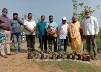ସାବିତ୍ରୀ ଉପଲକ୍ଷେ 15ଟି ବର ଅଶ୍ୱତ୍ଥ  ଗଛ ନୟାଗଡ଼ ମ୍ୟୁନିସିପାଲିଟି  ଶ୍ମଶାନ ପୀଠ ପାର୍ଶ୍ଵରେ ରୋପଣ କରାଗଲା ।