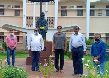 ଓଡିଶା ବିଧାନସଭା ପରିସରରେ ଉତ୍କଳମଣି ଗୋପବନ୍ଧୁ ଦାସଙ୍କର 92 ତମ ଶ୍ରାଦ୍ଧ ଦିବସ