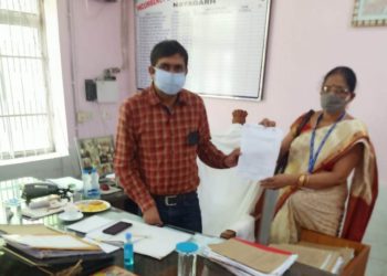 ନୟାଗଡ ଜିଲ୍ଲା ଶାଖା ମାନବାଧିକାର ସଂଗଠନ : କରୋନା ସହାୟତା ପାଇଁ ରାଜ୍ୟପାଳଙ୍କୁ ଦେଲେ 18 ଟି ଦାବି ସମ୍ବଳିତ ସ୍ମାରକପତ୍ର