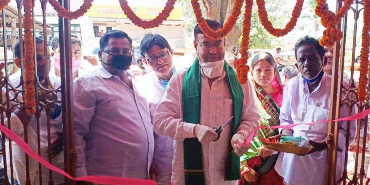 ସାଧାରଣ ରୋଗୀଙ୍କ ସ୍ୱାସ୍ତ୍ୟବସ୍ଥାର ସୁବିଧା ଲାଗି ଖୋଲିଛନ୍ତି ନୂତନ ଆଉଟ ଡୋର ଚାନ୍ଦପୁର – ବିଧାୟକ ସତ୍ୟନାରାୟଣ ପ୍ରଧାନ