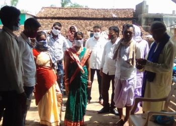 ଚନ୍ଦାହାଣ୍ଡି ବ୍ଲକ ମାଲଗାଁ ଓ ଅନକାବେଡ଼ା ଠାରେ ଆଇନ ସହାୟତା କେନ୍ଦ୍ର ଉଦଘାଟିତ