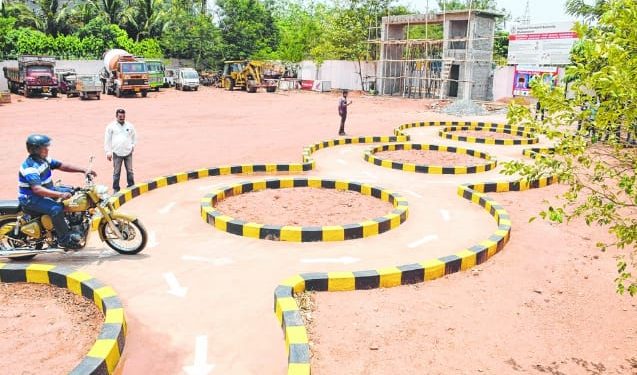 ପୁଣି ଆରମ୍ଭ ହେବ ଡ୍ରାଇଭିଂ ଲାଇସେନ୍ସ ଟେଷ୍ଟ ।