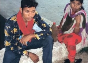 ପ୍ରେମ ବିବାହକୁ ପରିବାରର ଅସ୍ବୀକାର ପରେ ପ୍ରେମି ଯୁଗଳକୁ ଉଦ୍ଧାର କଲେ – ” ମା ଗୃହ ” ର ସଂଯୋଜିକା