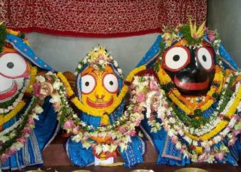 ପାରଳାଖେମୁଣ୍ଡି ଠାରେ ଧାରା ୧୪୪ ଜାରୀ ସହିତ ବିନା  ଶ୍ରଦ୍ଧାଳୁ-ଭକ୍ତ’ରେ ସମ୍ପନ୍ନ ହେଲା ମହାପ୍ରଭୁ’ଙ୍କ ପବିତ୍ର ପହଣ୍ଡି ଓ ଘୋଷଯାତ୍ରା