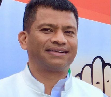 ପ୍ରବାସି ଓଡ଼ିଆ ମାନକୁ ଓଡିଶା ଫେରାଇ ଆଣିବା ପ୍ରୟାସ ଜାରି ରଖିଛନ୍ତି ପୂର୍ବତନ ସାଂସଦ – ପ୍ରଦୀପ ମାଝୀ