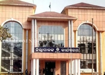 ଭଦ୍ରକ ଆକ୍ରାନ୍ତଙ୍କ ସଂଖ୍ୟା ବଢୁଥିବାରୁ ୪୮ ଘଂଟିଆ ସଟଡାଉନ ହେଲା