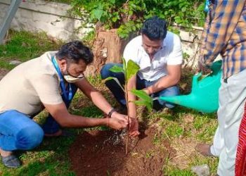 ବନ ମହୋତ୍ସବ ସପ୍ତାହ ଉପଲକ୍ଷେ ଯୁବ ନେତା ତଥା ସମାଜସେବୀଙ୍କ ବୃକ୍ଷରୋପଣ କାର୍ଯ୍ୟକ୍ରମ