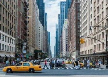 ଚାକିରି କରୁଥିବା ବ୍ୟକ୍ତିଙ୍କ ପାଇଁ କୋହଳ ନିୟମ ଲାଗୁ ହେବ ; ଆମେରିକା