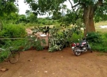 ରାଜ୍ୟ ଖଣିମନ୍ତ୍ରୀଙ୍କ ଅଞ୍ଚଳର ଓପିଟିସିଏଲ୍ ପ୍ଲାଣ୍ଟ୍ ବିରୋଧରେ ଜନ ଅସନ୍ତୋଷ , ରାସ୍ତା ଅବରୋଧ