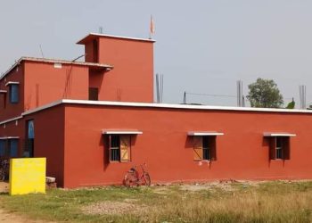 ତ୍ରିନାଥପୁର ମୀରା ଦେବୀ ସଂସ୍କୃତ ମହାବିଦ୍ୟାଳୟରେ ଛାତ୍ର ଛାତ୍ରୀ ଙ୍କ ଠାରୁ ବେମାନୁସିକ ଫି ଆଦାୟ ଭୃକ୍ଷେପ କରୁନାହାନ୍ତି ବିଧାୟକ