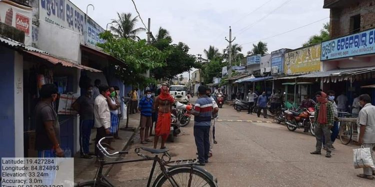 ମାଲିକ ଓ କର୍ମଚାରୀ ସ୍ୱାବ ଟେଷ୍ଟ ନକଲେ ବ୍ୟବସାୟିକ ପ୍ରତିଷ୍ଠାନ ସିଲ୍ ହେବ – ହିଞ୍ଜିଳିକାଟୁ