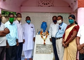 ଓଡ଼ିଆ ଭାଷାର ଜନକ ତଥା ପ୍ରଥମ ସମ୍ବାଦ ପତ୍ରର ରଚୟିତା ଐତିହାସିକ ଦେଵାତ୍ମା ପ୍ୟାରୀମୋହନ ଆଚାର୍ଯ୍ୟ – କଟକ,ମାହାଙ୍ଗା