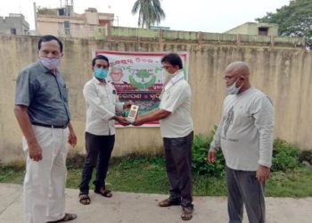 ନିସ୍ଵାର୍ଥପର ସେବାର ଅନନ୍ୟ ଆଇନା : ପ୍ରତିବଦ୍ଧତା ସମ୍ପର୍ଣ୍ଣ ଶିକ୍ଷକ ତଥା କବି ସ୍ୱର୍ଗତ ଗୋପୀନାଥ ଯେନାଙ୍କ ପ୍ରଥମ ଶ୍ରାଦ୍ଧବାର୍ଷିକୀରେ ଭାବପୂର୍ଣ୍ଣ  ଶ୍ରଦ୍ଧାଞ୍ଜଳି