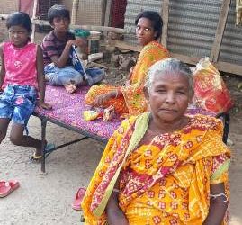 ବନ୍ୟା ବିପନ୍ନ ଙ୍କ ପାଖରେ ପହଞ୍ଚି ପାରୁନାହିଁ ସହାୟତା ; ପ୍ରଶାସନ ଓ ବିଧାୟକ କରୁଛନ୍ତି ଅଣଦେଖା ।।